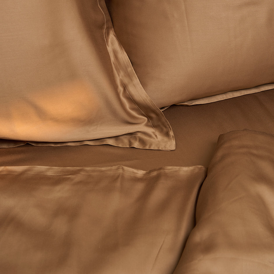 Hoeslaken en ander beddengoed van eco bamboe in de kleur bruin hazel