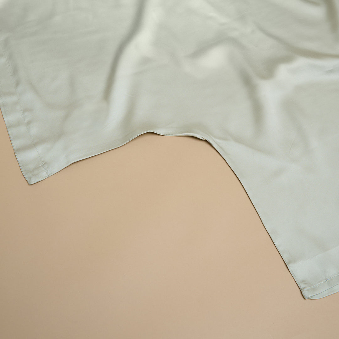 Instopstrook dekbedovertek TENCEL Sateen Coco & Cici in de kleur Grijs Groen 