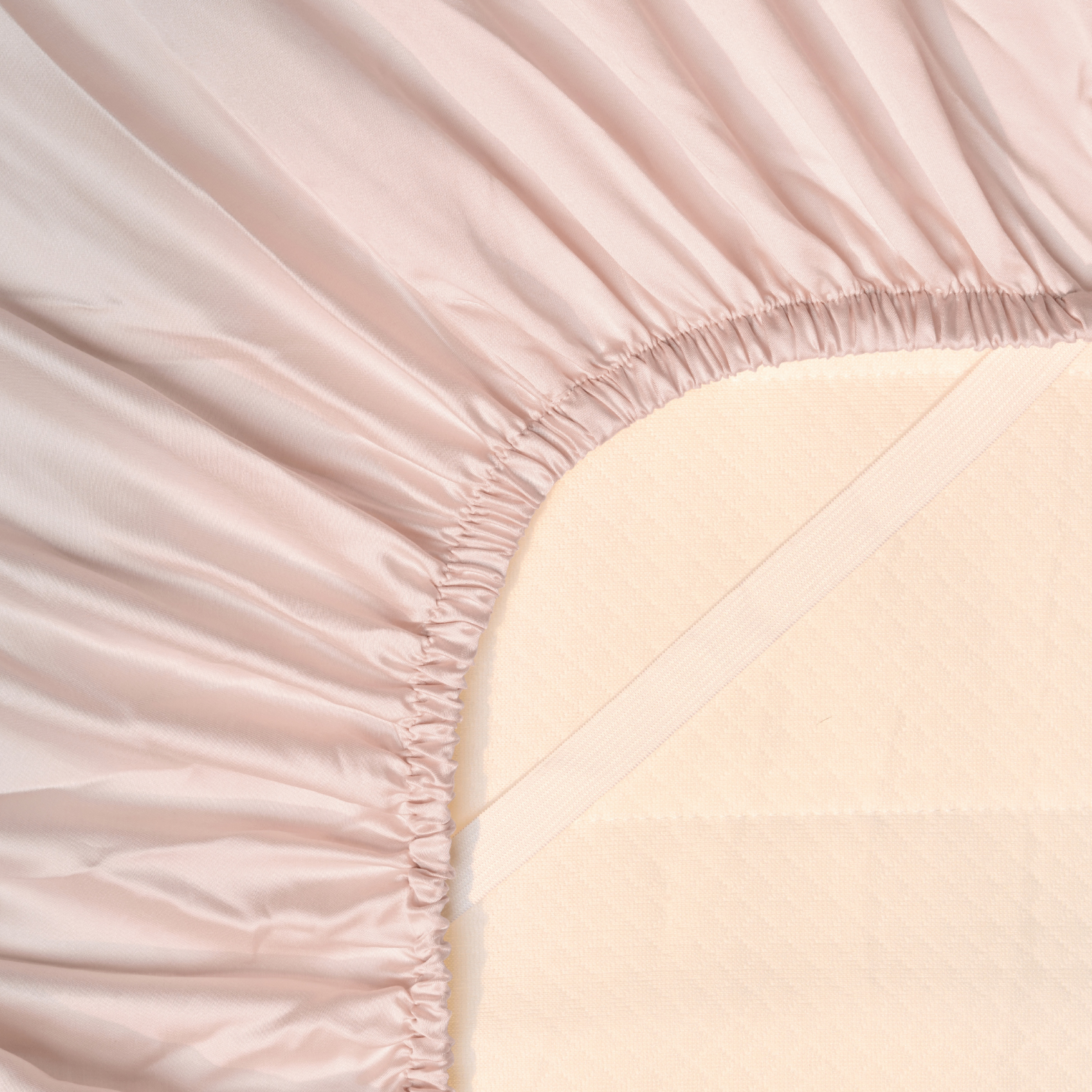 Onderkant hoeslaken TENCEL™ Sateen om matras in kleur Lichtroze
