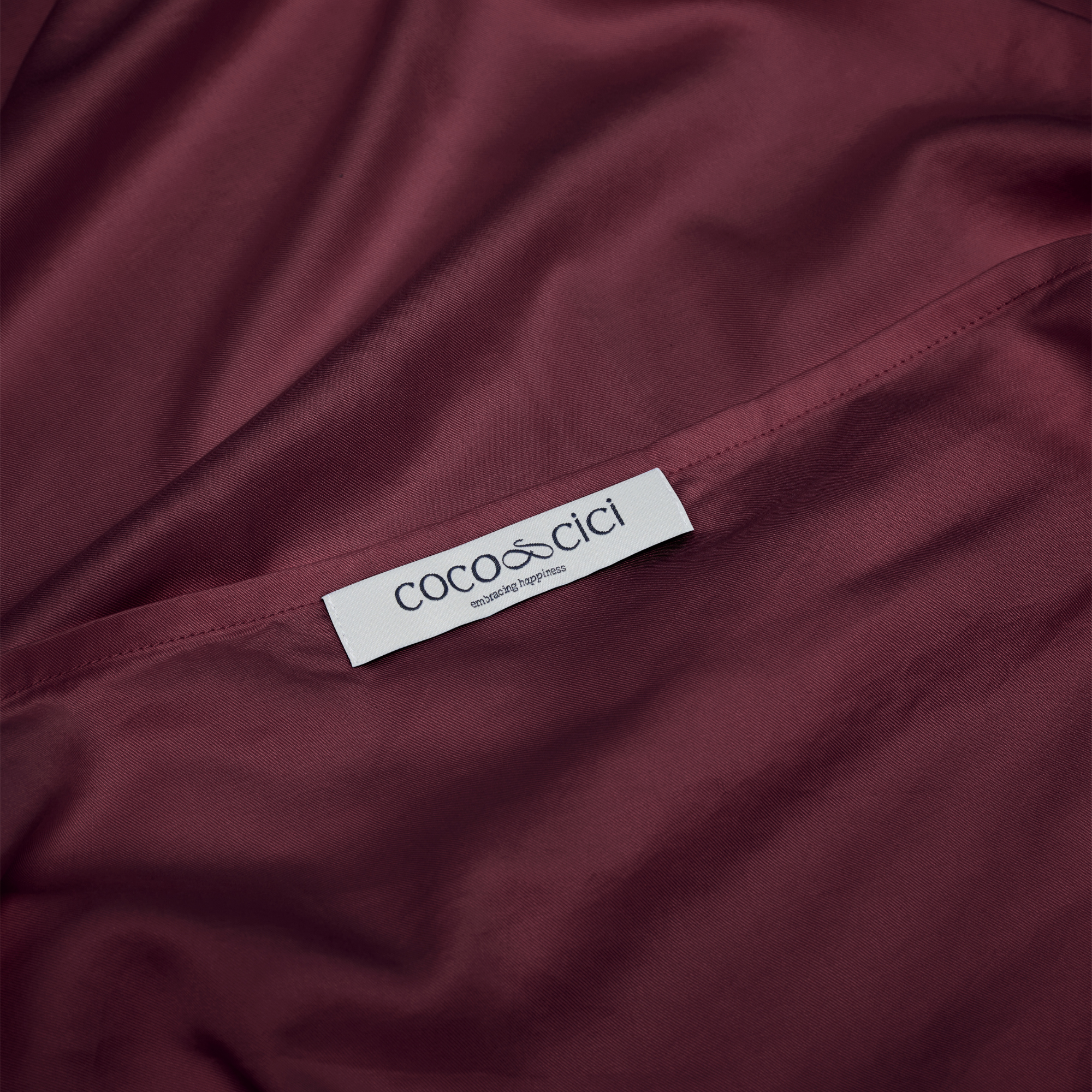 Envelop suiting kussensloop van Eco Bamboe in de kleur Bordeaux